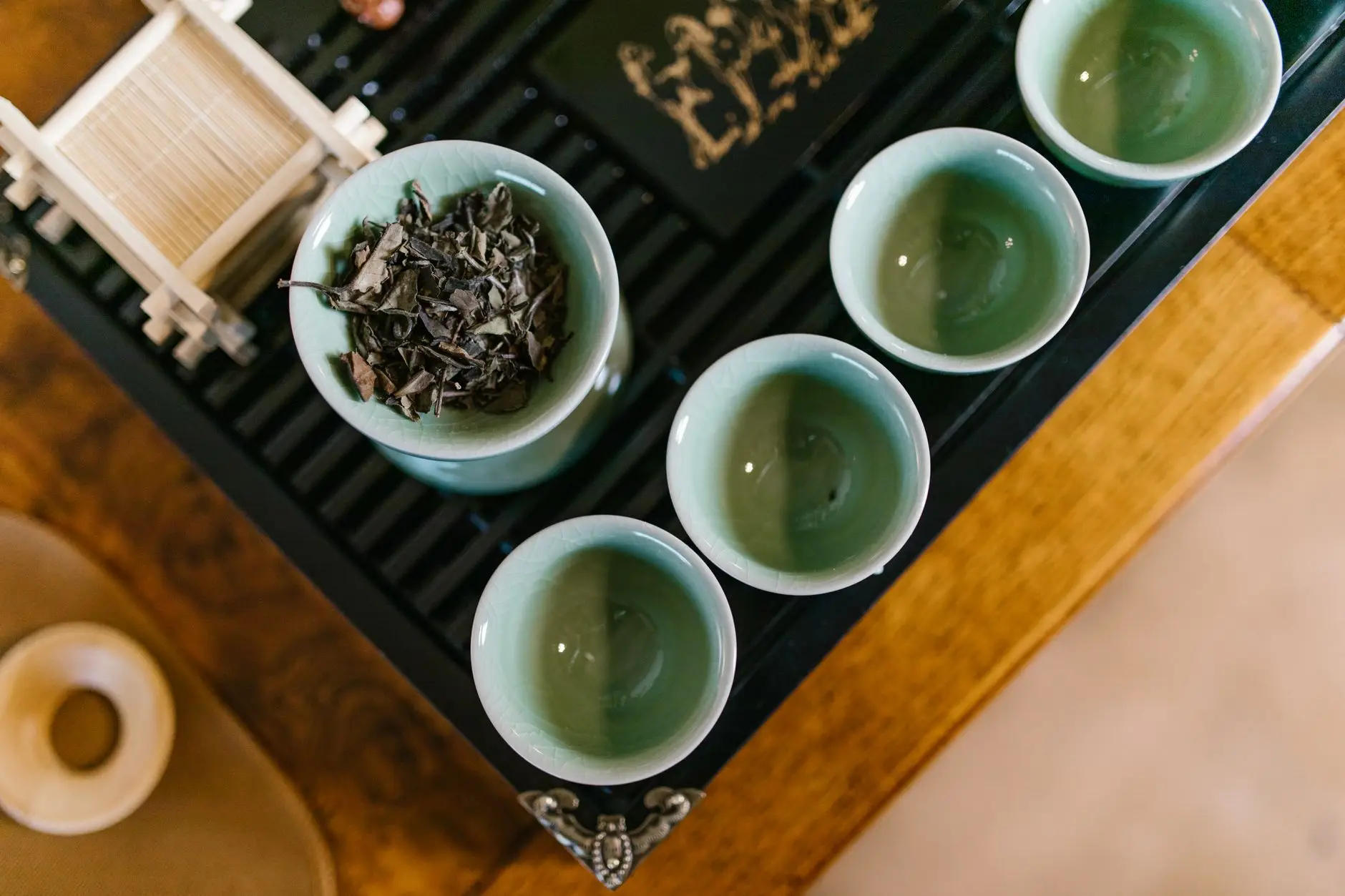 消防器材选型对比：干粉与气体灭火系统的适用场景分析