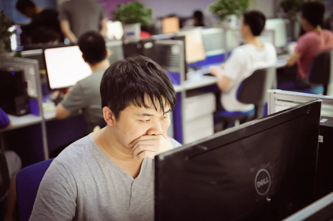 合信消防器材选购指南：灭火器与报警设备参数对比